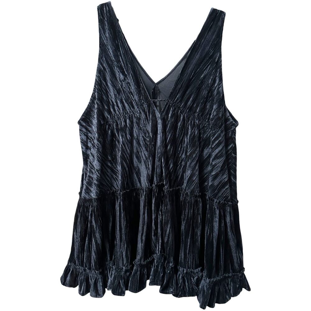 Women's Black Textured V-Neck Tiered Sleeveless Dress